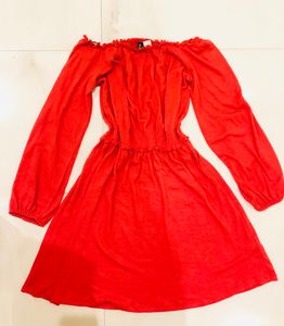 STYLISH H&M OFF SHOULDER FLARED DRESS
