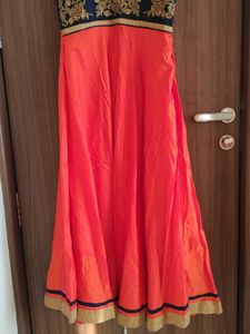 👗 Gorgeous Navy Blue &amp; Orange Anarkali Gown