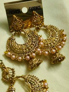golden Jhumka Earrings Set