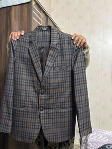 Checkered Blazer - Classic Style