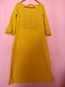 Straight Kurti.