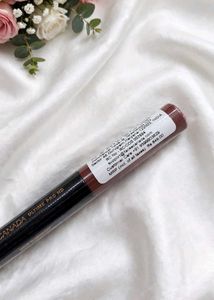 Faces Canada Matte Lip Primer magnetic 02