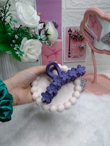 Set of Trendy Floral Hair Claw Clips