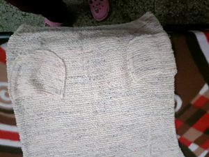 Beautiful Sweatshirt In M Size For Women