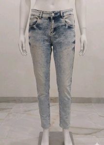 Stylish Acid Wash Jeans