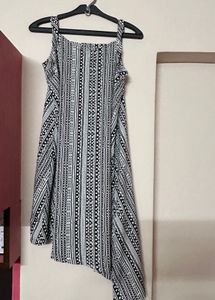 FREE DELIVERY❗️Stylish Printed Dress