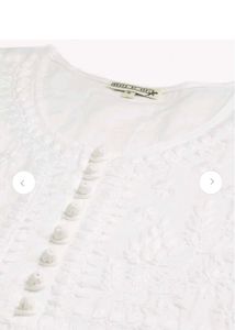 White Embroidered Chikankari Kurta