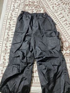 parachute pants