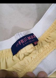 Cute Girls' Skirt Set