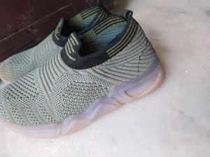 Comfortable Slip-On Sneakers for 2-3 years old kid