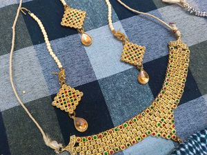jewellery set