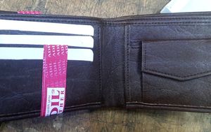 Premium Quality Men Wallet.