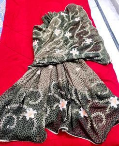 Elegant animal print Embroiderd Saree ✨