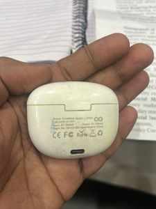 Crossloop Earbuds mint condition