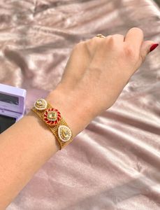 Exquisite Gold Tone Bracelet