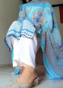 Elegant Striped Kurta trouser duppta Set