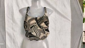 435. Stylish Abstract Print Crop Top