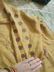 Elegant Embroidered Kurta