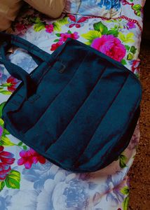 Women Selling Bag With Hand Bag