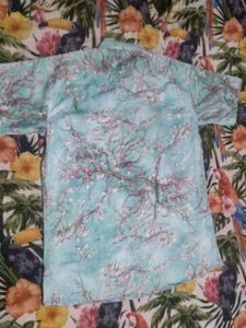 women's Short Sleeve Floral Print Shirt
