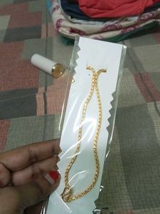 Elegant Gold Chain Necklace