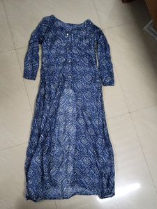 A Trendy V Cut Dresses For Womens