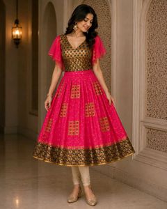 Handstitched Pink &amp; Gold Anarkali 🌟✨️