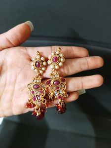 Elegant Necklace and Earring Set