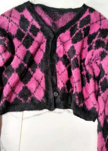 Argyle Cropped Cardigan,black pink sweater