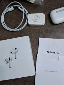 Apple AirPods Pro (2nd Gen)