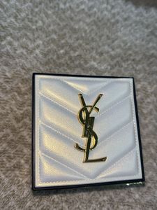 Yves Saint Laurent luminizer - 01