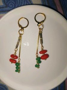 Handmade  Red &amp; Green Beaded Dangle Earring