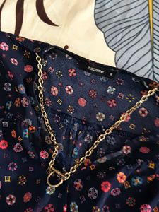 Floral Print Top Blue 💙