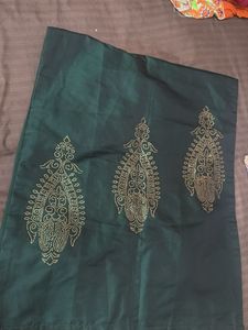 Elegant Emerald Kurta with Gold Embellishments