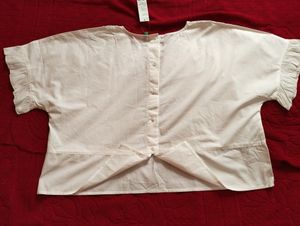 BRAND NEW UCB Solid white Women Top