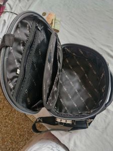 MAK'S Padded Travel Vanity Box with Number Lock (U