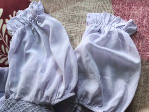 2 Chic Puff Sleeve Top &amp; Floral to
