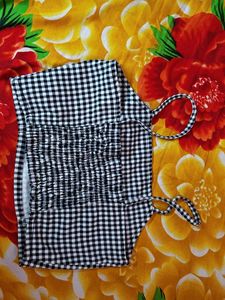 Chic Black and White Gingham Blouse