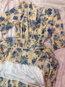Floral Print Flowy Dress