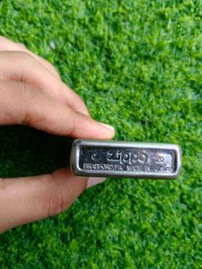 Authentic Zippo Lighter – Classic Plain Brushed /