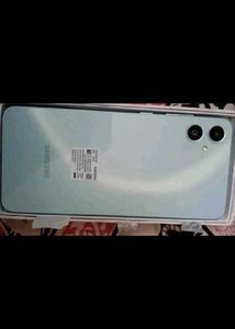 Samsung Galaxy   Mobile Phone