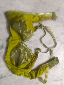 Net Bra Lingerie Green Colour Size 30