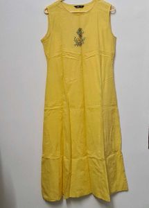 White &amp; Yellow Floral Kurta Set