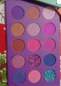Minara 60 Color Eyeshadow Palette