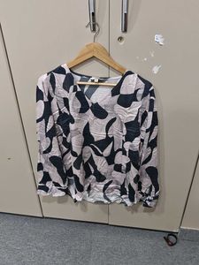 Patterned Long Sleeve Top