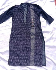 Stylish Blue Floral Kurta