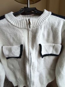 Stylish Zippered Knit Cardigan