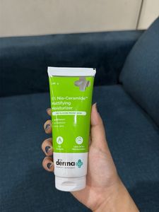 Derma Co Mattifying Moisturizer