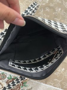 Trendy Black Crossbody Bag