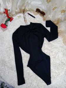 🖤Chic Cutout Long Sleeve Bodysuit🖤